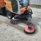 10459