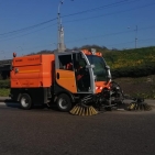 9933
